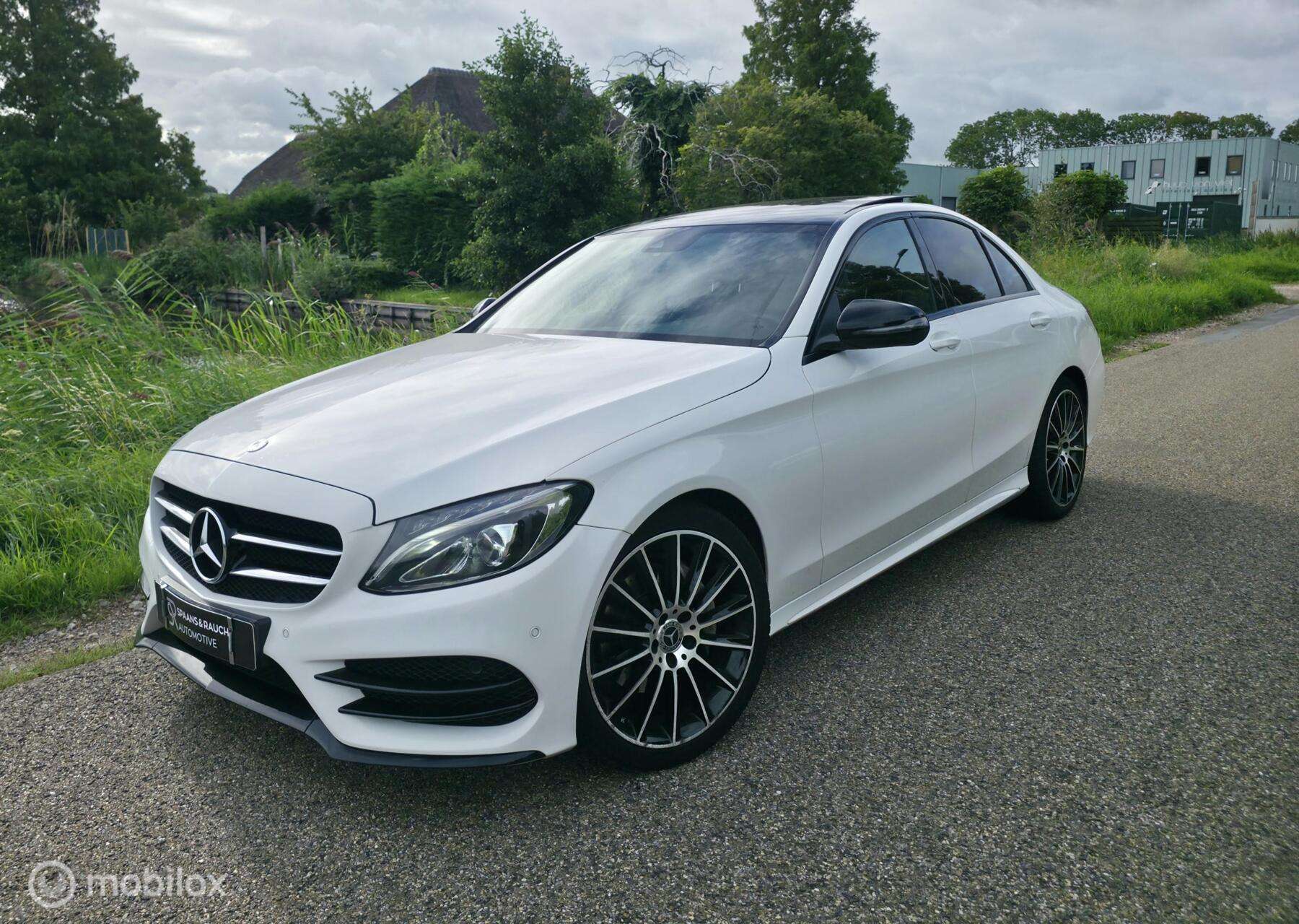 Mercedes-Benz C 180