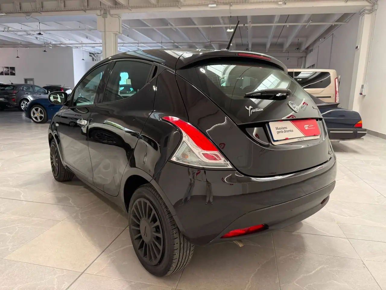 Lancia Ypsilon 2022 — фото 6