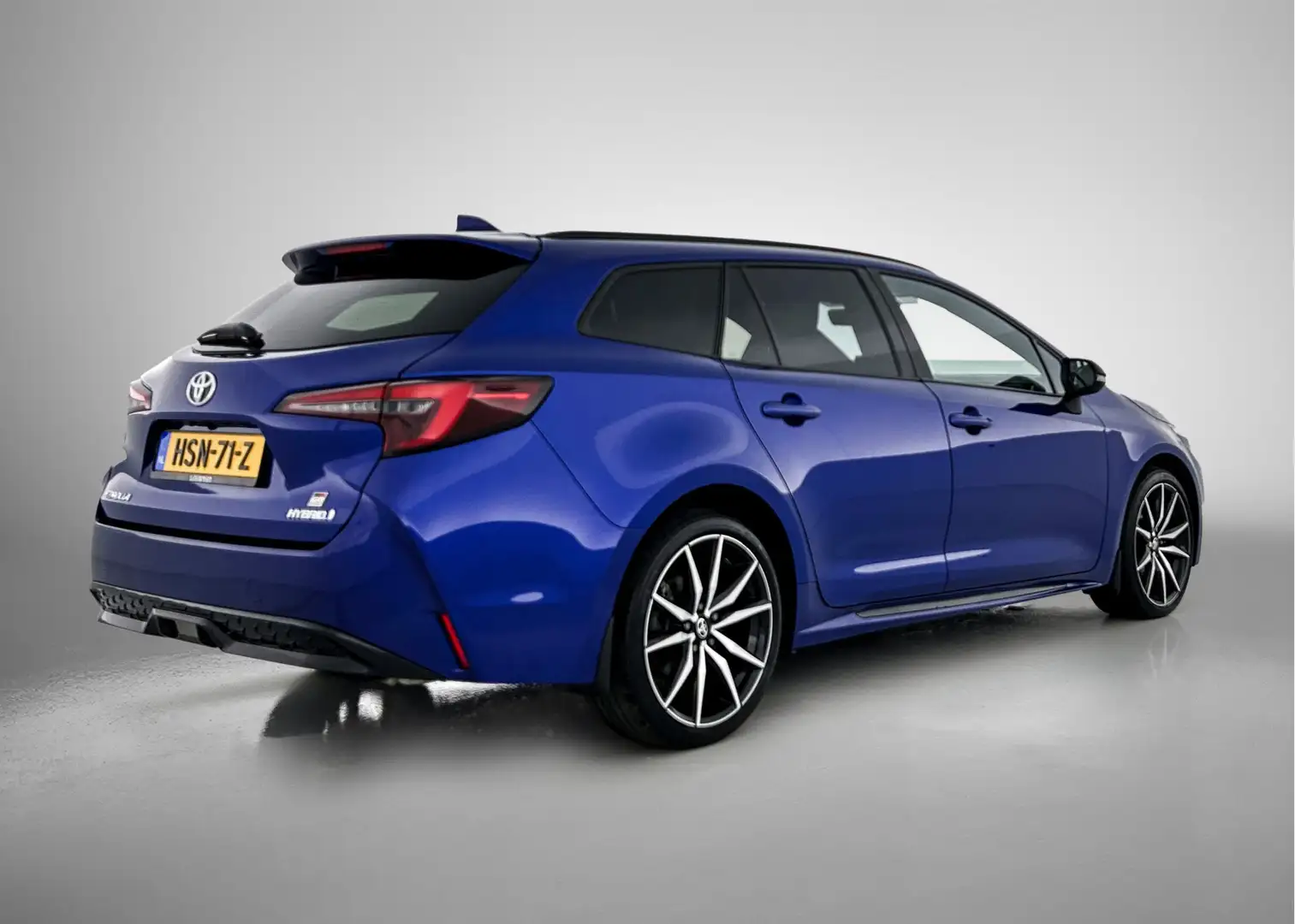 Toyota Corolla Touring Sports Hybrid 140 GR Sport Limited I Apple Blauw - 2