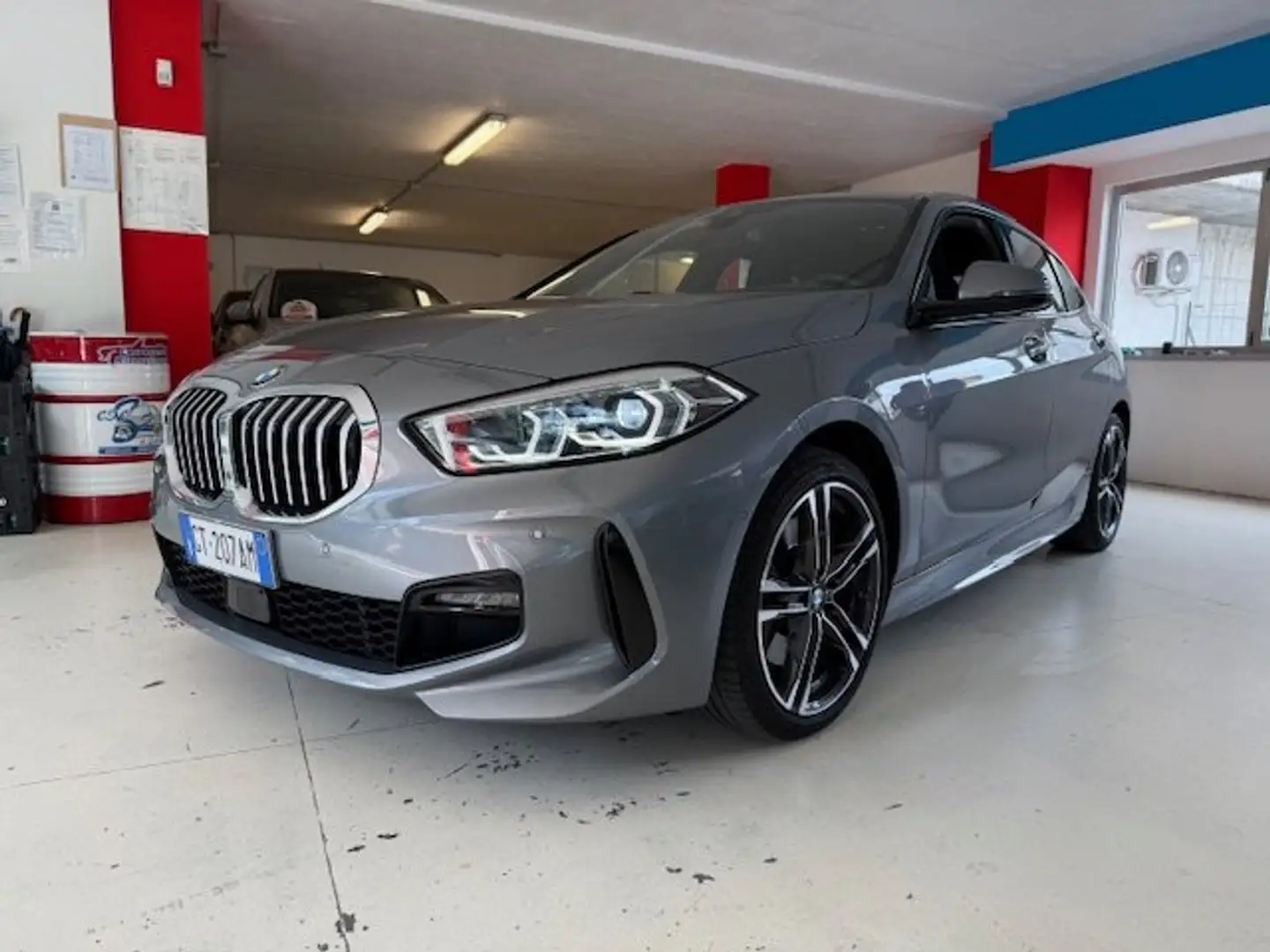 BMW 120 120D X DRIVE 2.0 190CV AUTOMATICA M SPORT FULL OPT Gris - 1