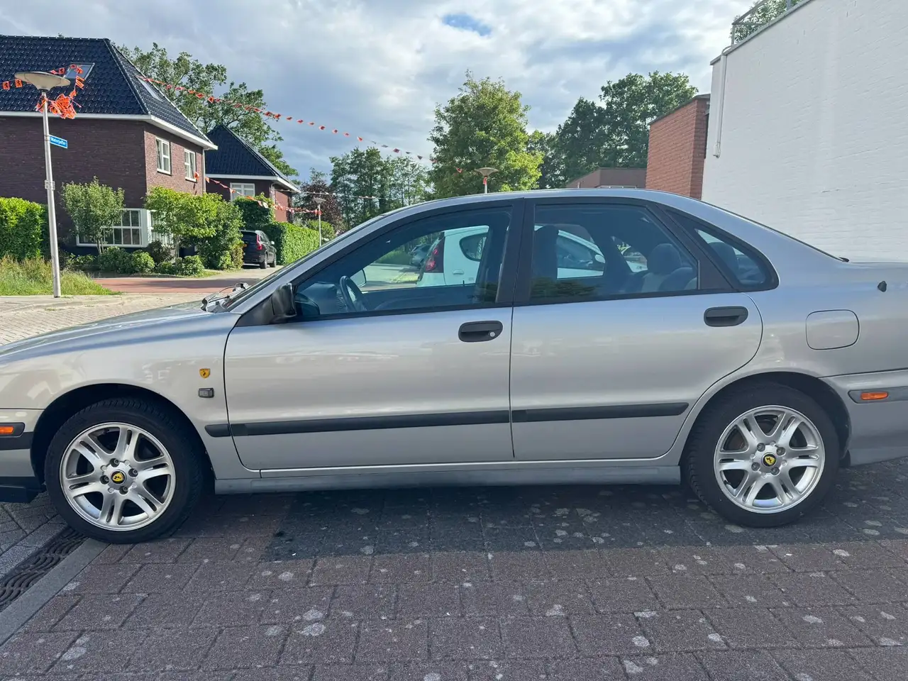 Volvo S40 1.8, foto 2
