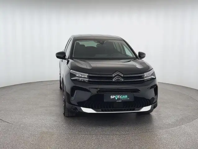 Citroen C5 Aircross view 2