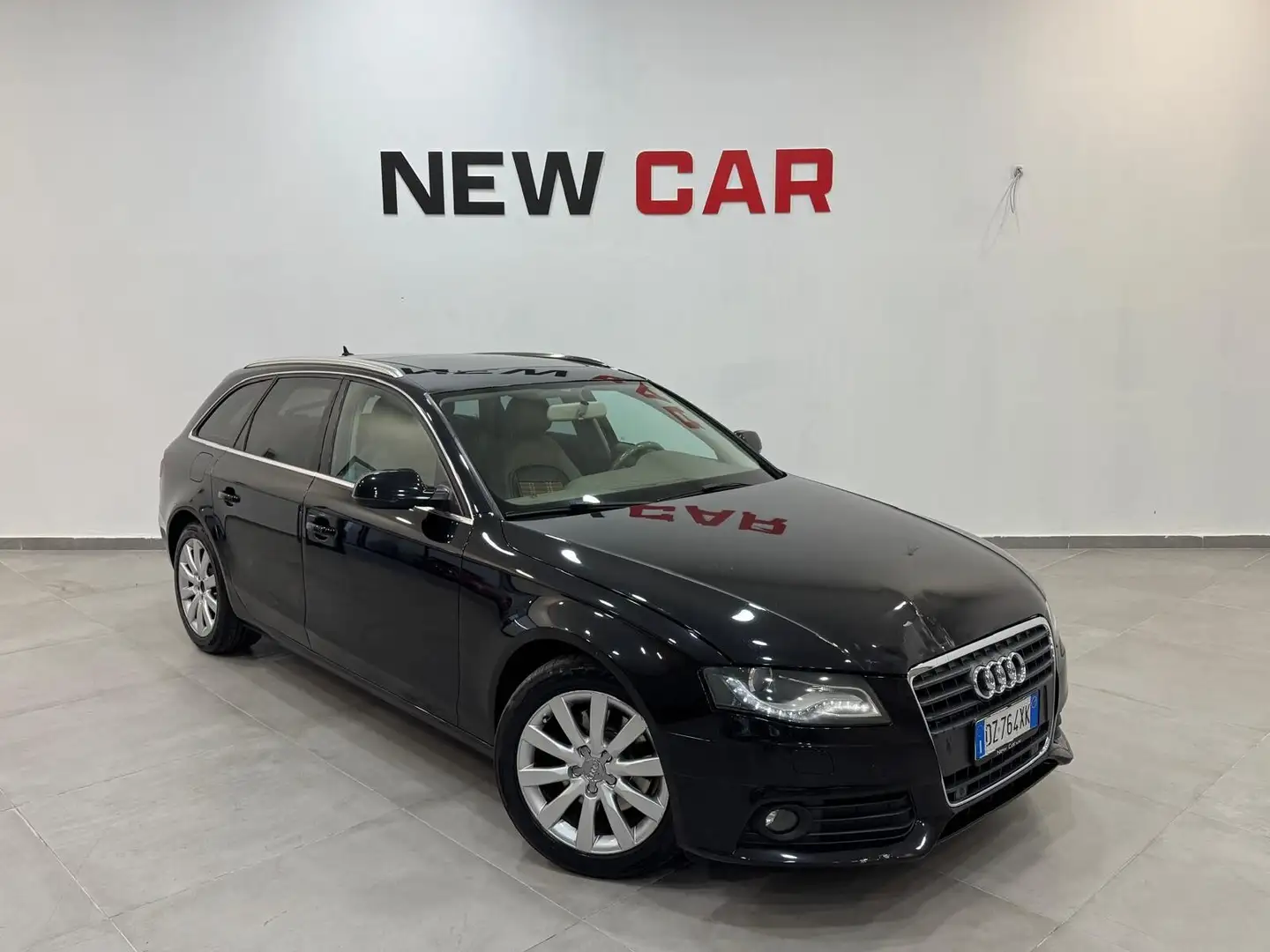 Audi A4 Avant 2.0 TDI 143CV F.AP. multitronic Advanced Nero - 2