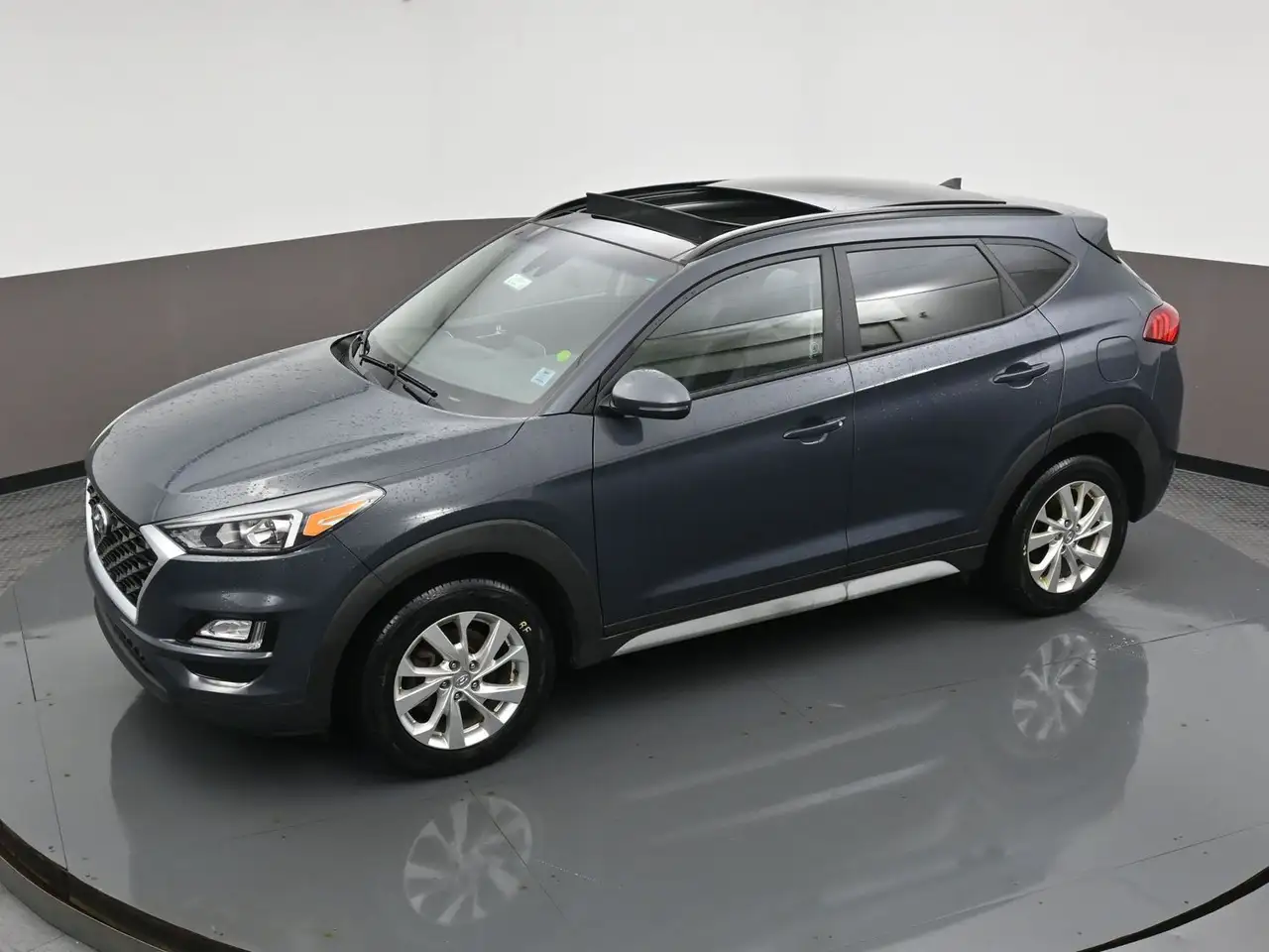 Hyundai TUCSON снимка Hyundai TUCSON