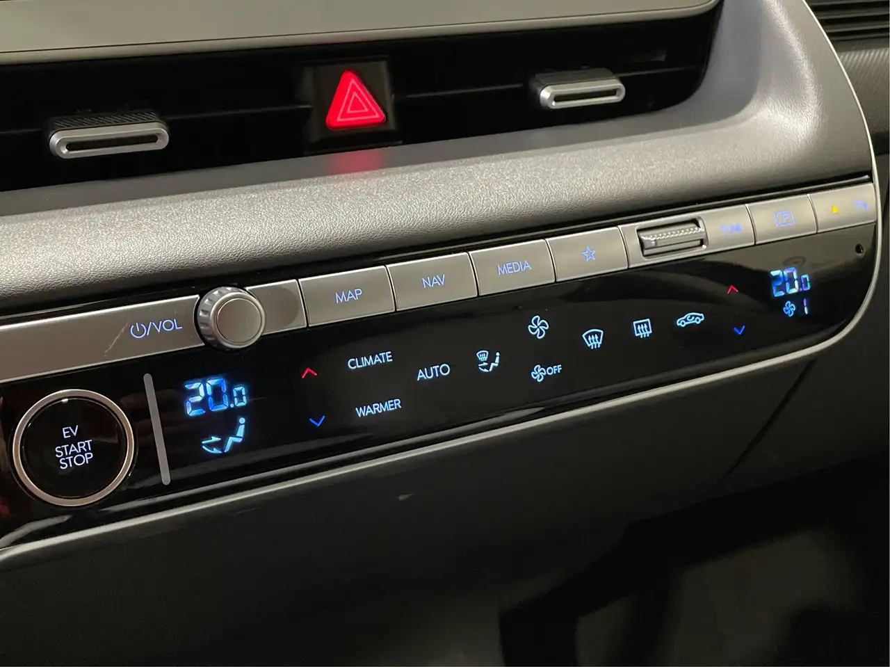 Hyundai IONIQ 5 снимка Hyundai IONIQ 5
