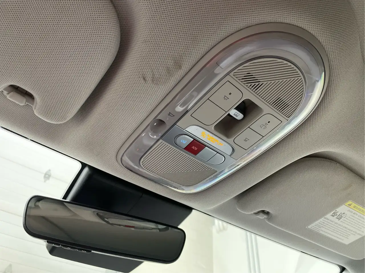 Hyundai IONIQ 5 снимка Hyundai IONIQ 5