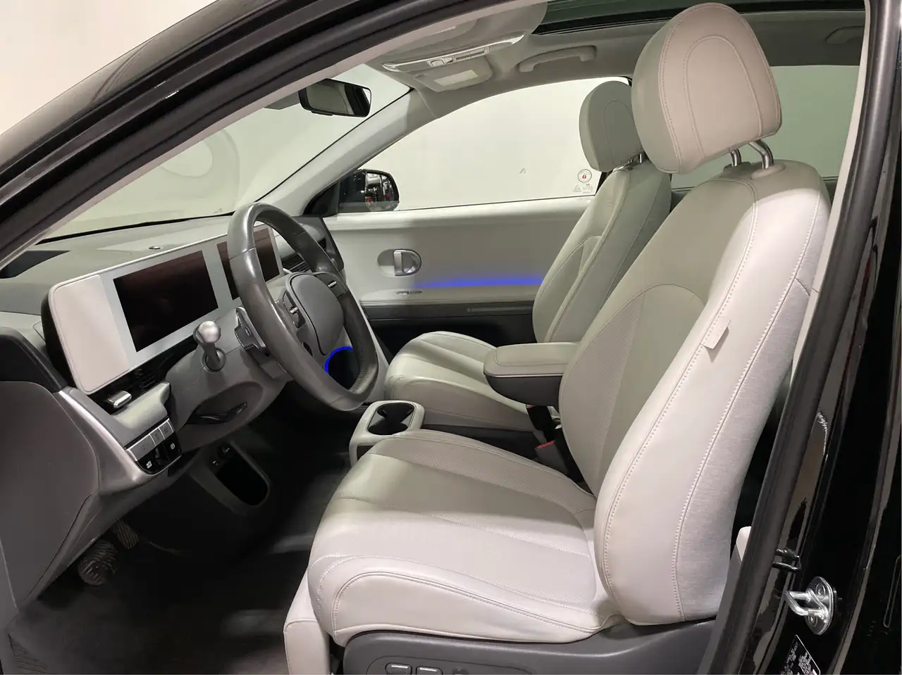 Hyundai IONIQ 5 снимка Hyundai IONIQ 5