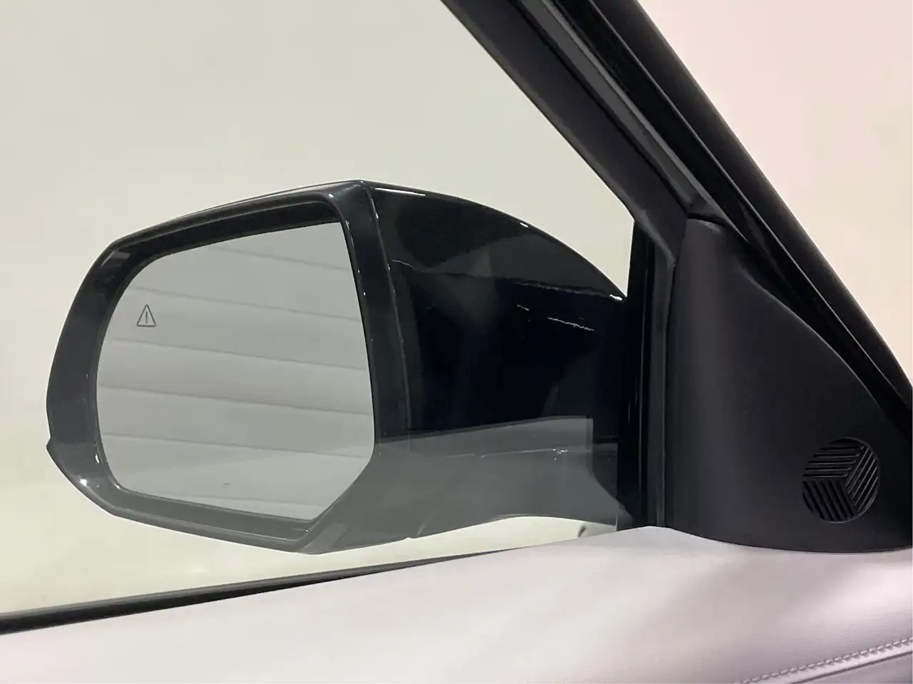 Hyundai IONIQ 5 снимка Hyundai IONIQ 5
