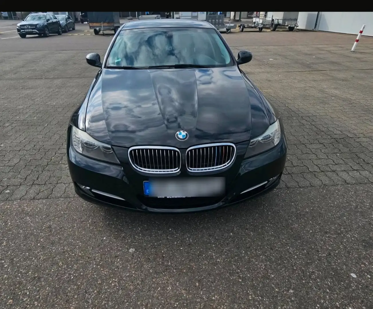BMW 318 318i Edition Sport Schwarz - 1