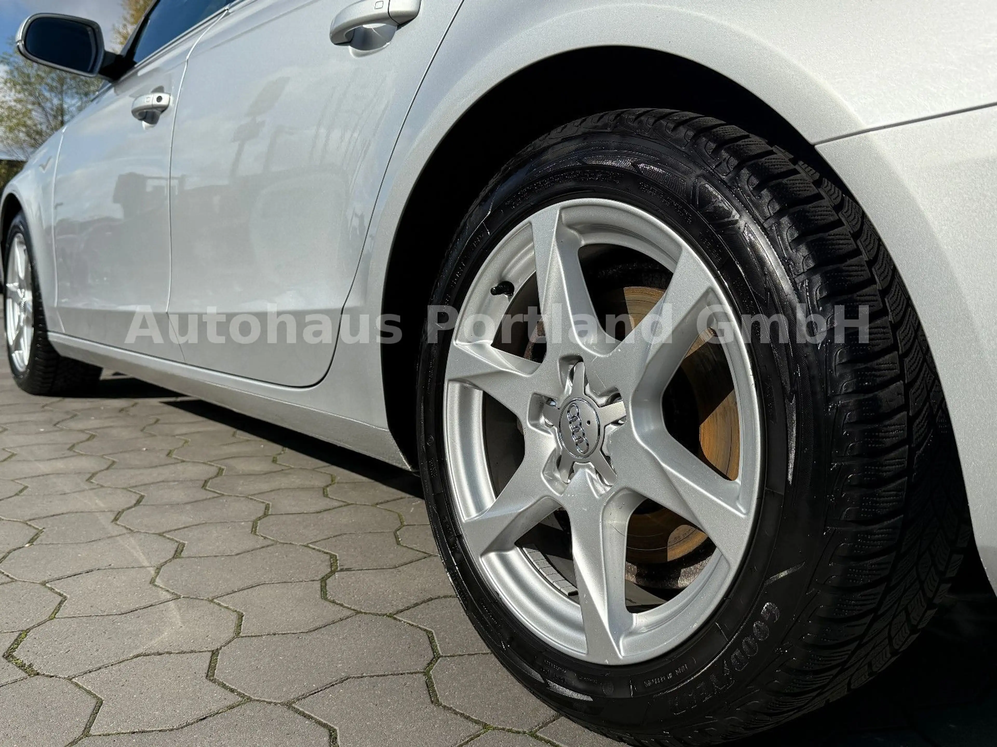 Audi A4 Lim. Ambition/Motor überholt/Xenon/Tempo/SHZ — photo 6