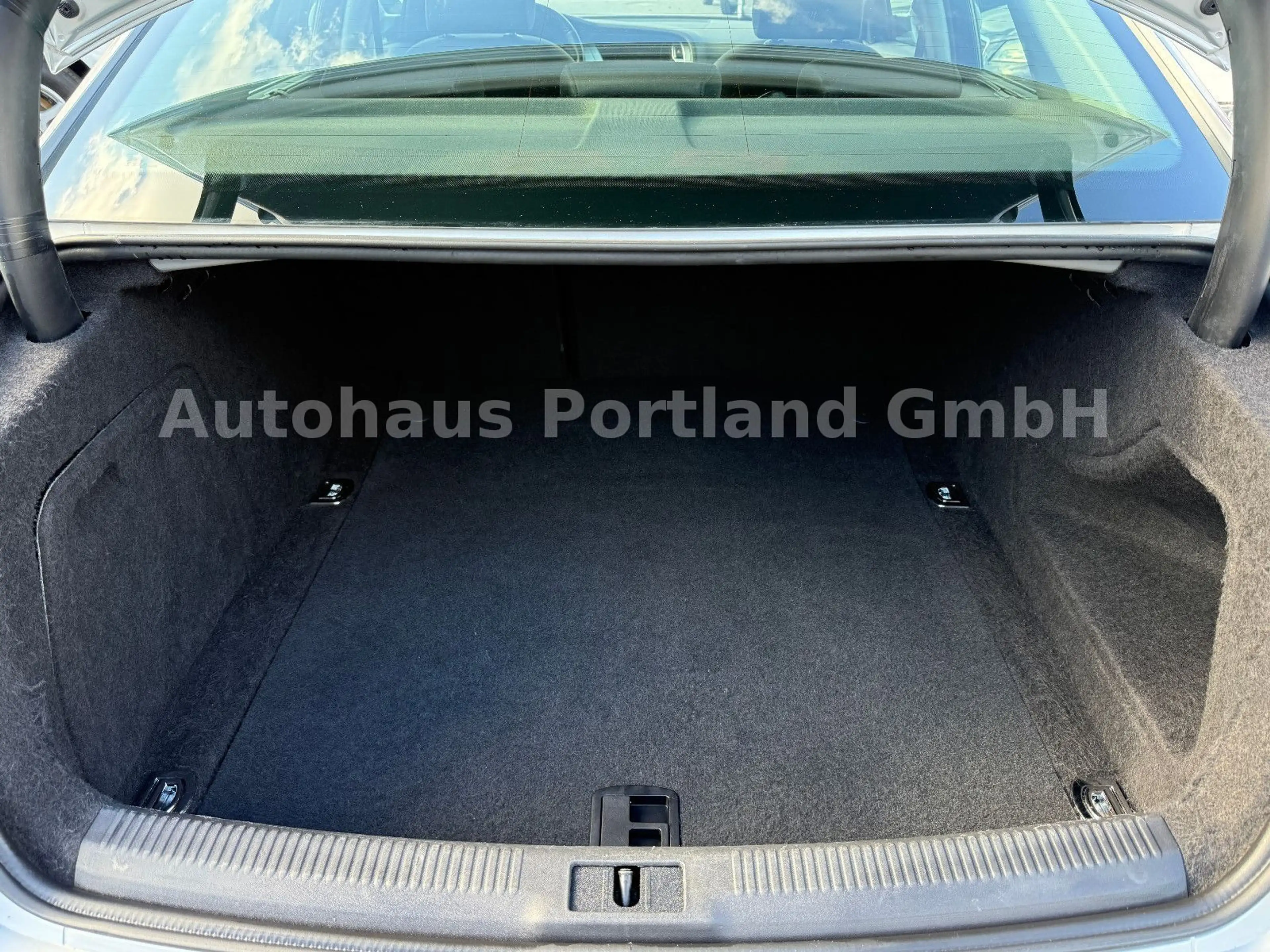 Audi A4 Lim. Ambition/Motor überholt/Xenon/Tempo/SHZ — photo 7