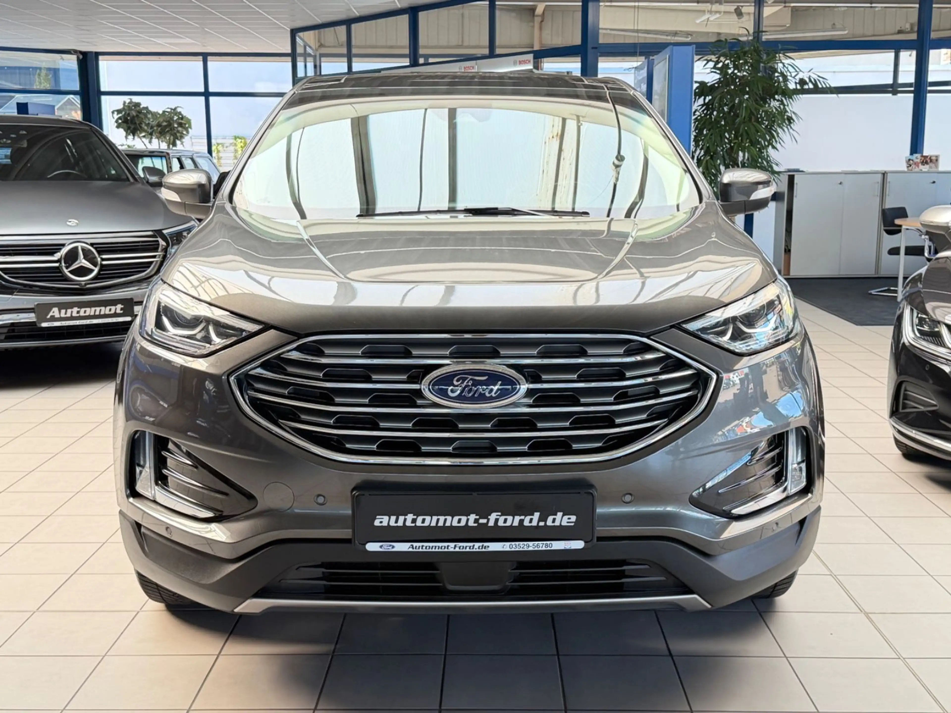 Ford Edge Titanium 4x4*LED*Navi*Klima*ACC*Sitzh.* — photo 3
