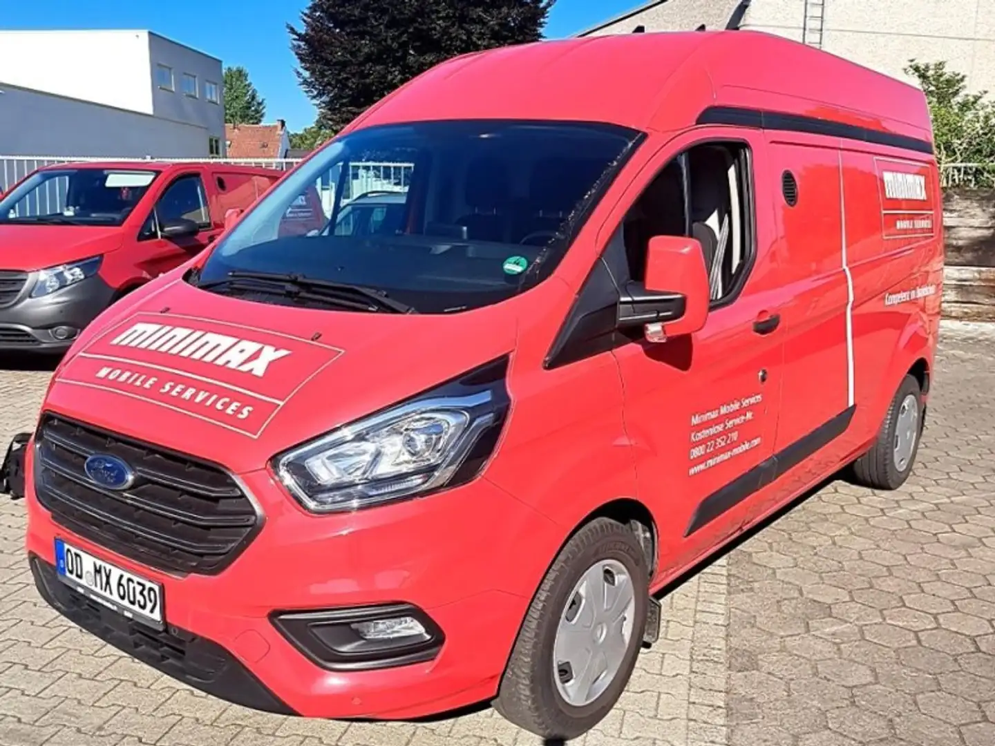 Ford Transit Custom L2 H2 AHK Regal-System Navi R.Cam Rouge - 1