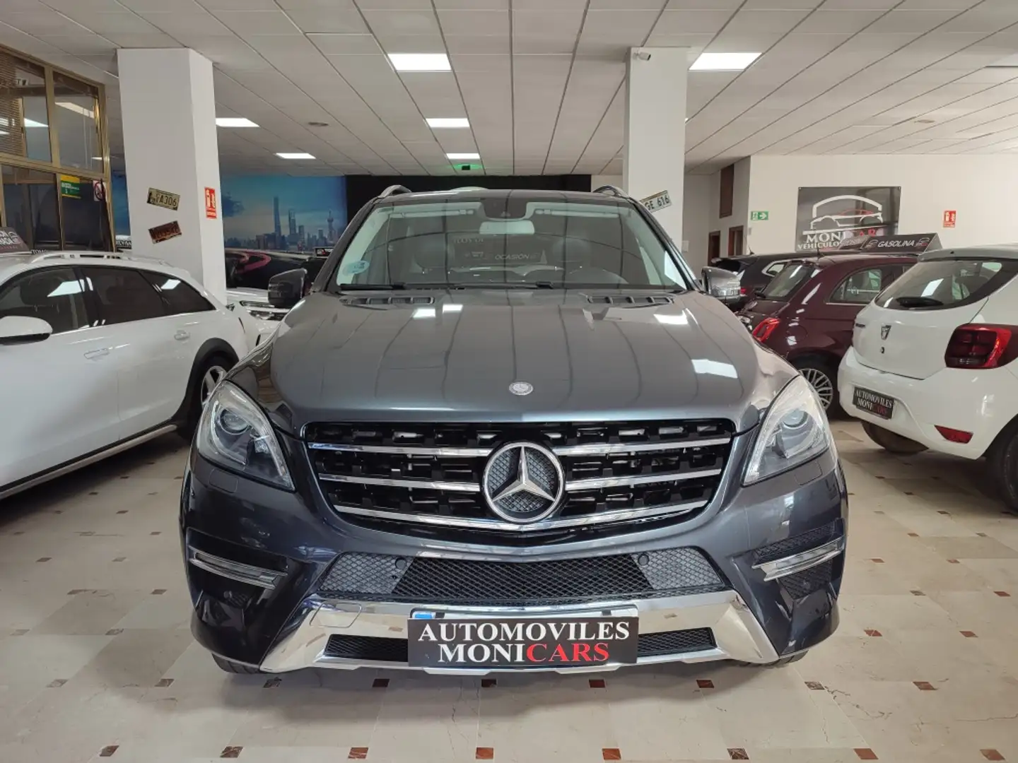 Mercedes-Benz ML 350 350BlueTec 4M 7G Plus Grau - 2