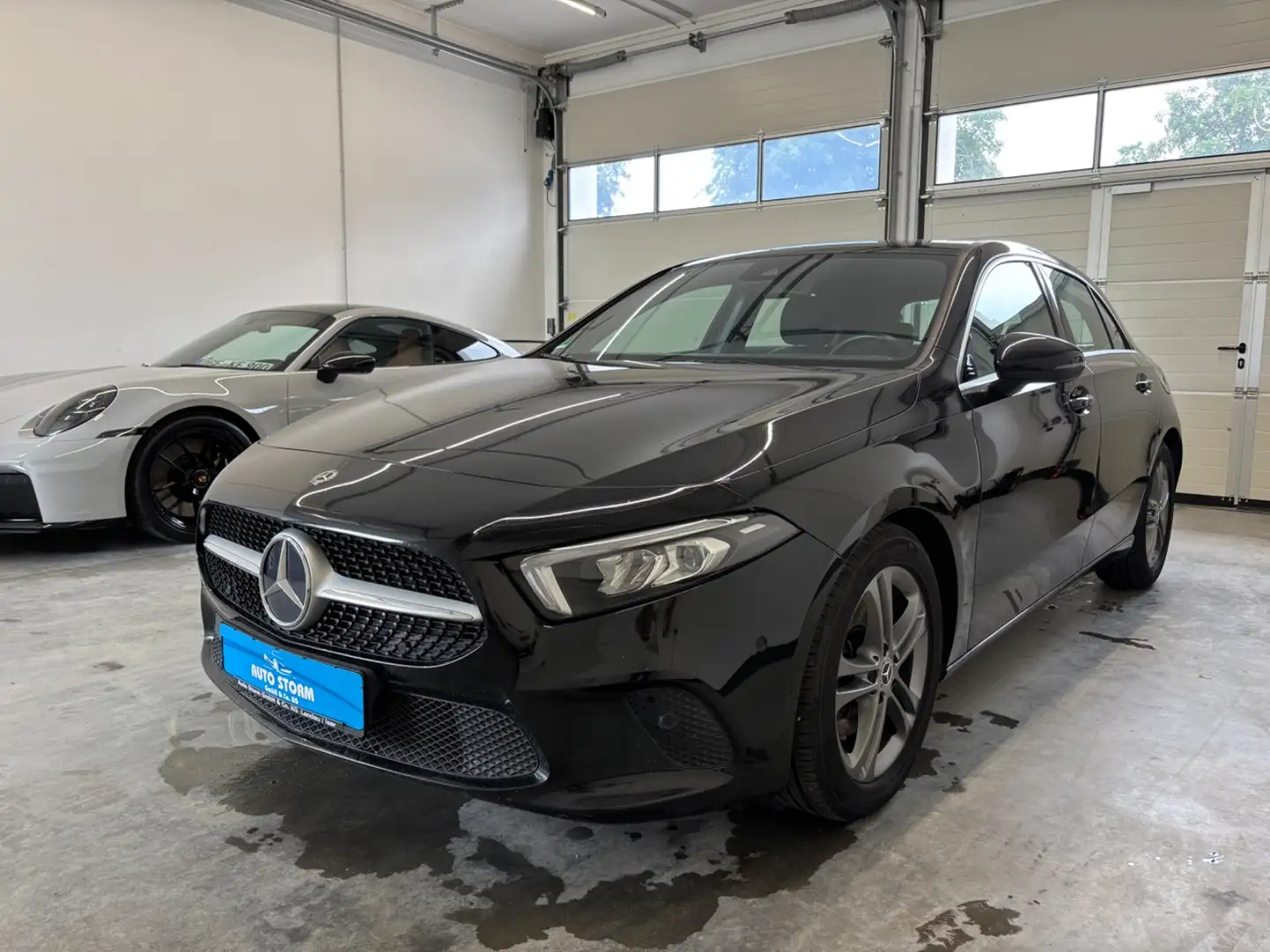 Mercedes-Benz A 200 d Progressive*LED*Navi*Fernlichtass* LED+Navi+SHZ+ Schwarz - 1