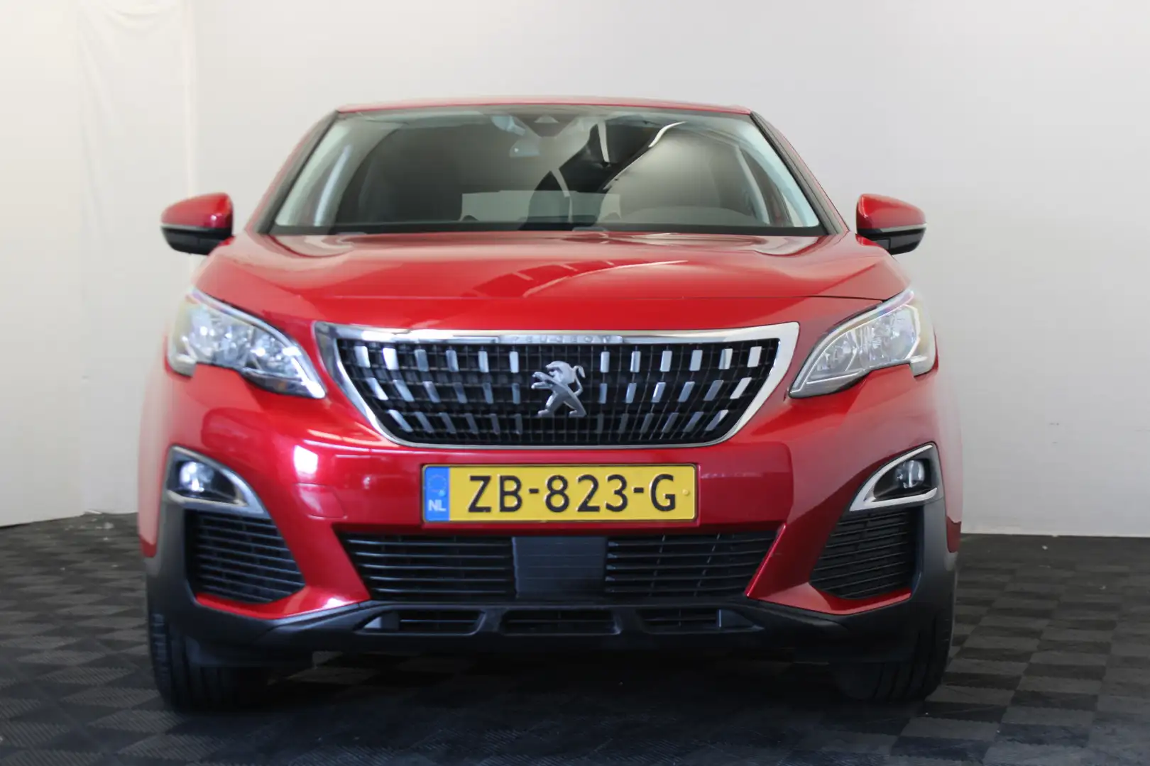 Peugeot 3008 1.2 PureTech Active |Navi|Carplay|Db riem v.v.| Rood - 2