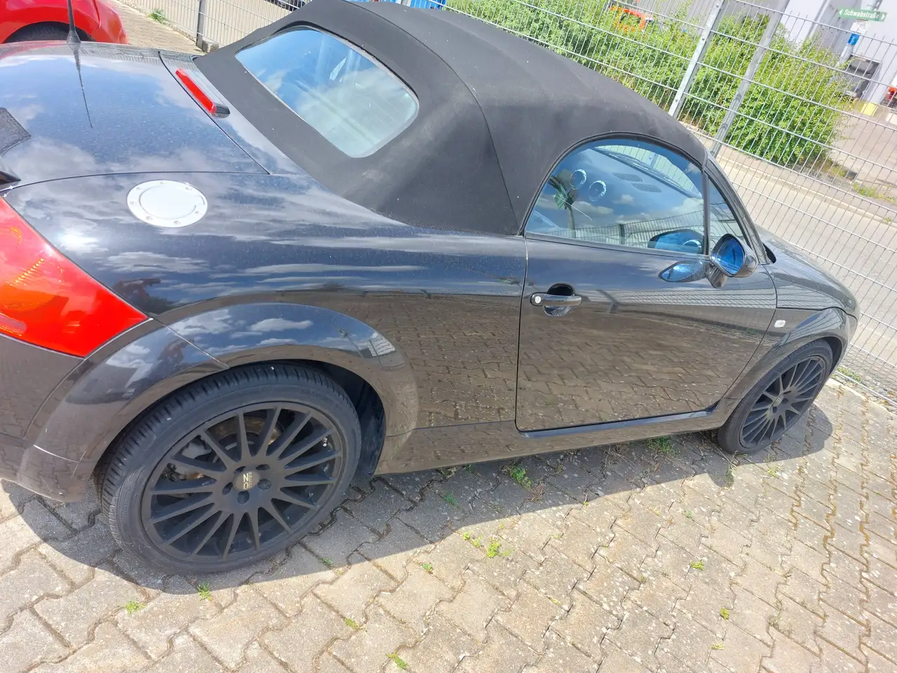 Audi TT Roadster 1.8 T quattro, foto 2
