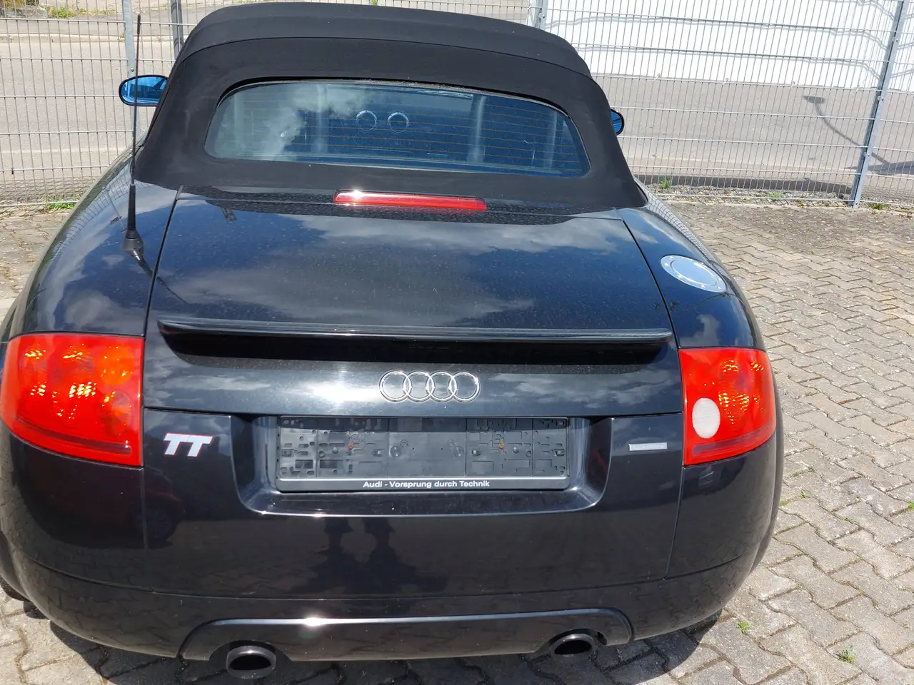 Audi TT Roadster 1.8 T quattro, foto 1