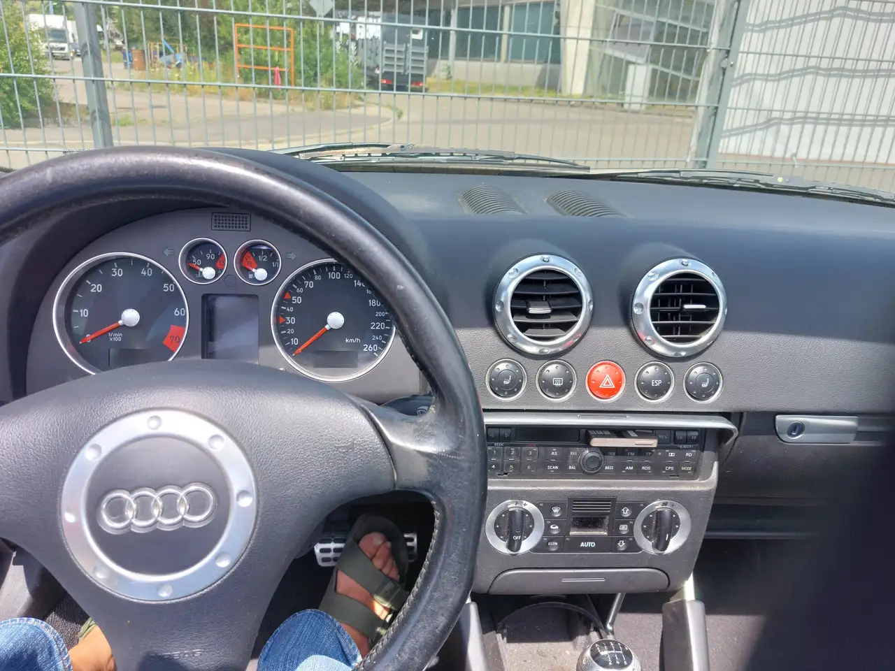 Audi TT Roadster 1.8 T quattro, foto 5