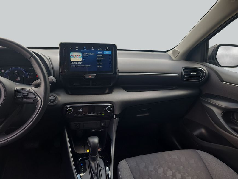 Toyota Yaris Hybrid 1.5 VVT-i Team Deutschland — photo 14