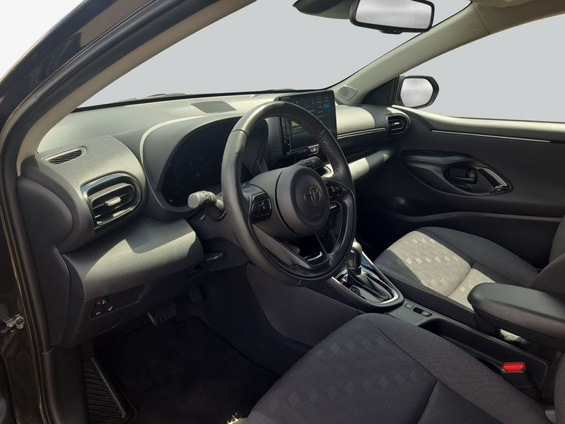 Toyota Yaris Hybrid 1.5 VVT-i Team Deutschland — photo 9