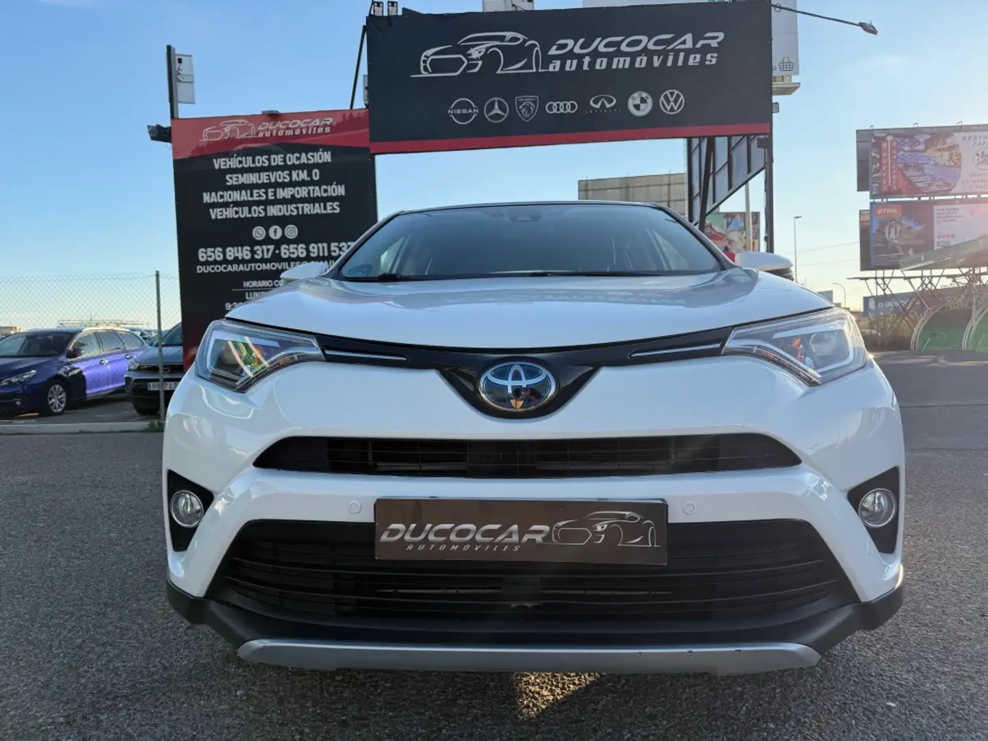 Toyota RAV4 2.5 hybrid AWD Advance Blanco - 1