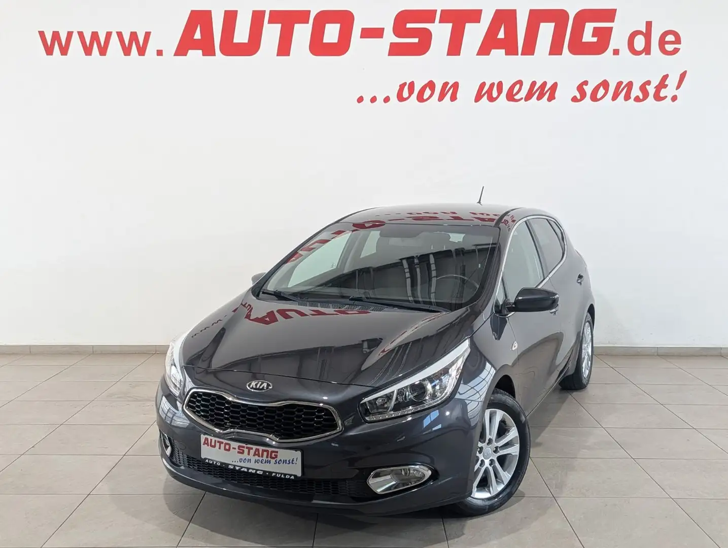 Kia Ceed / cee'd 1.4 CVVT *Lenkradheizung*SH*Tempomat* Grau - 2