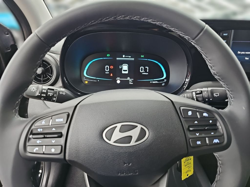 Hyundai i10 1.0 Select — photo 8