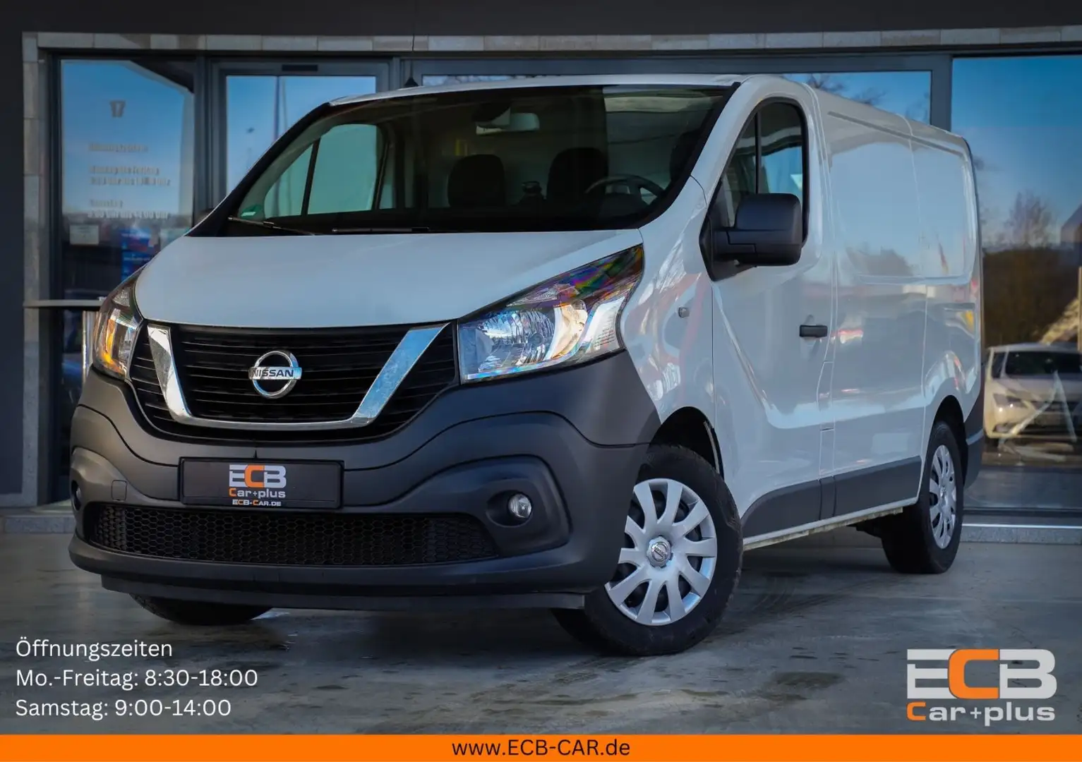 Nissan NV300 Kastenwagen L1H1 *Temp./Klima/AHK* Weiß - 1