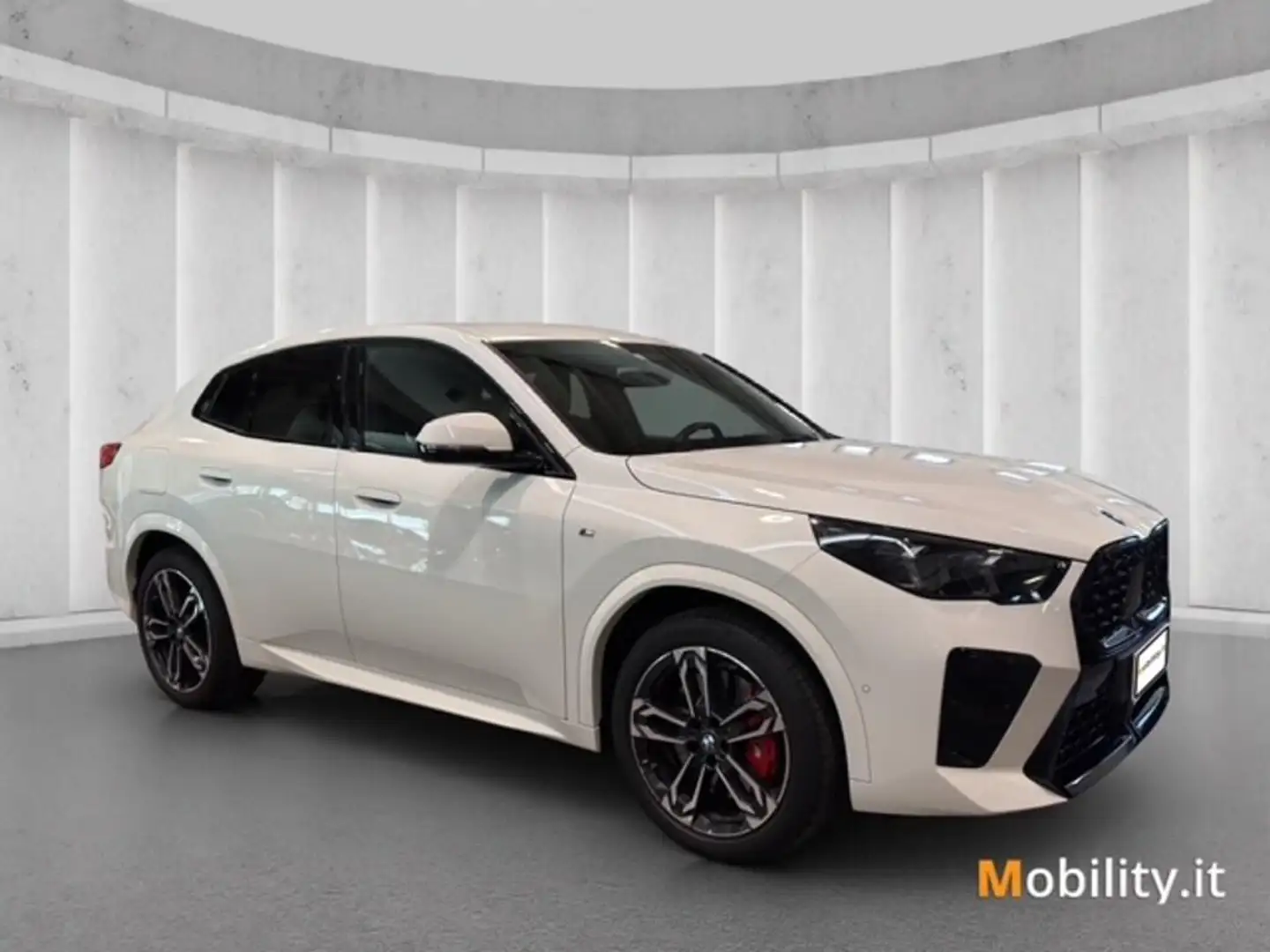 BMW X2 xdrive 20d 48V MSport Pro auto Wit - 2