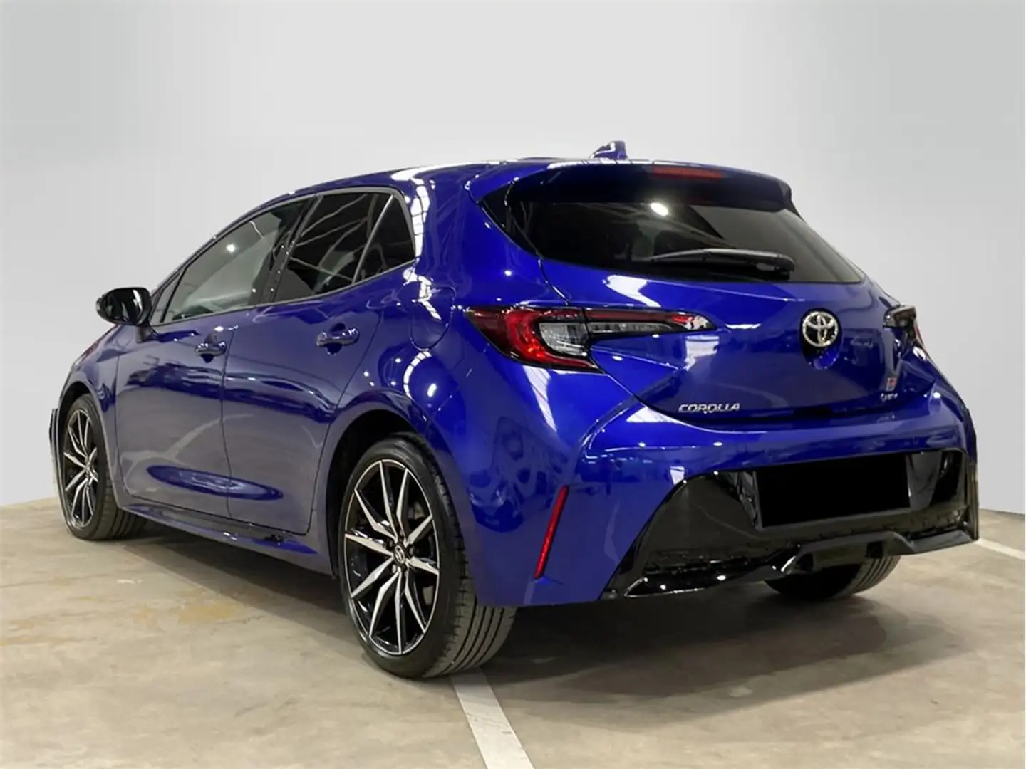 Toyota Corolla 140H GR Sport - 2