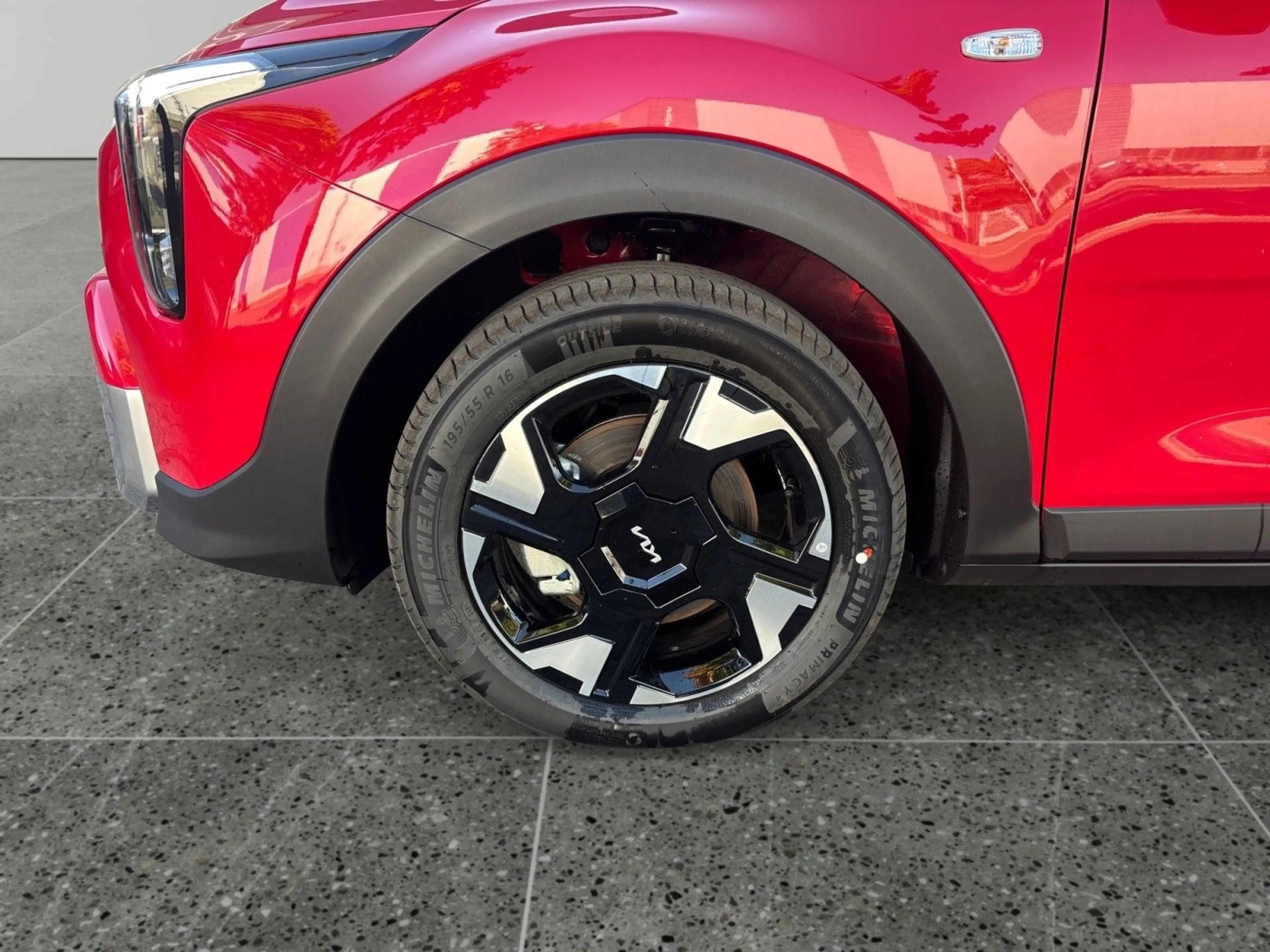 Kia Stonic 101PS Navi WinterP Kamera 7Jahre Garantie — photo 14