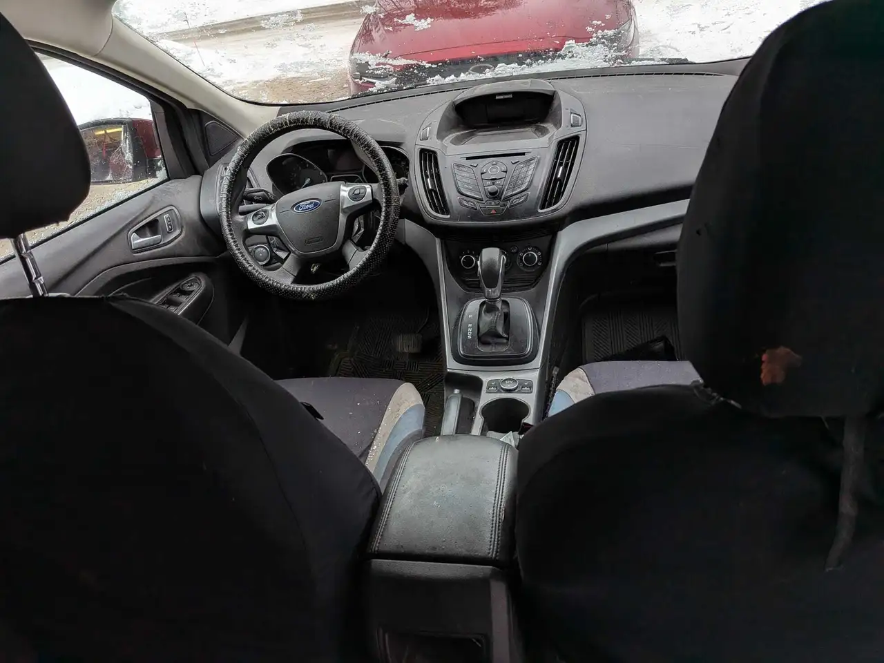 Ford Escape снимка Ford Escape