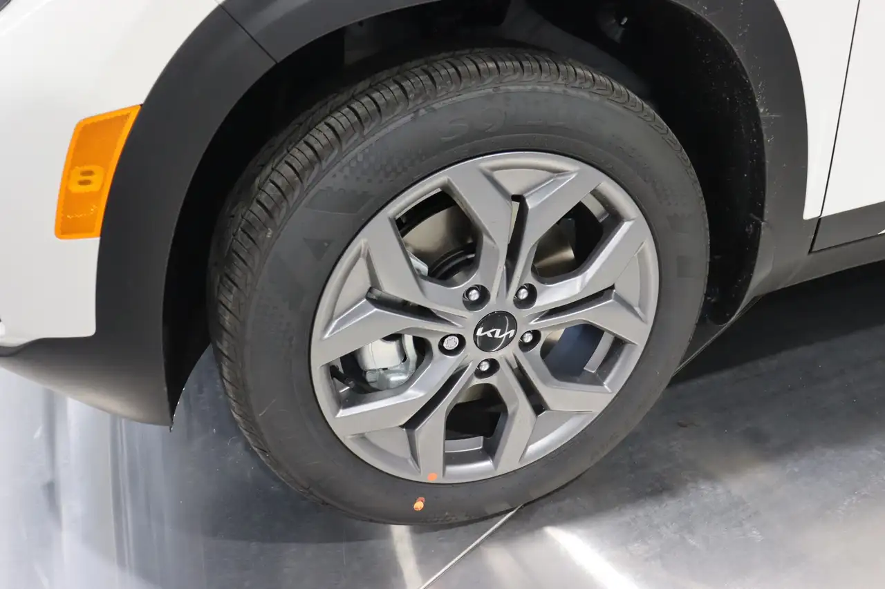 Kia Seltos снимка Kia Seltos