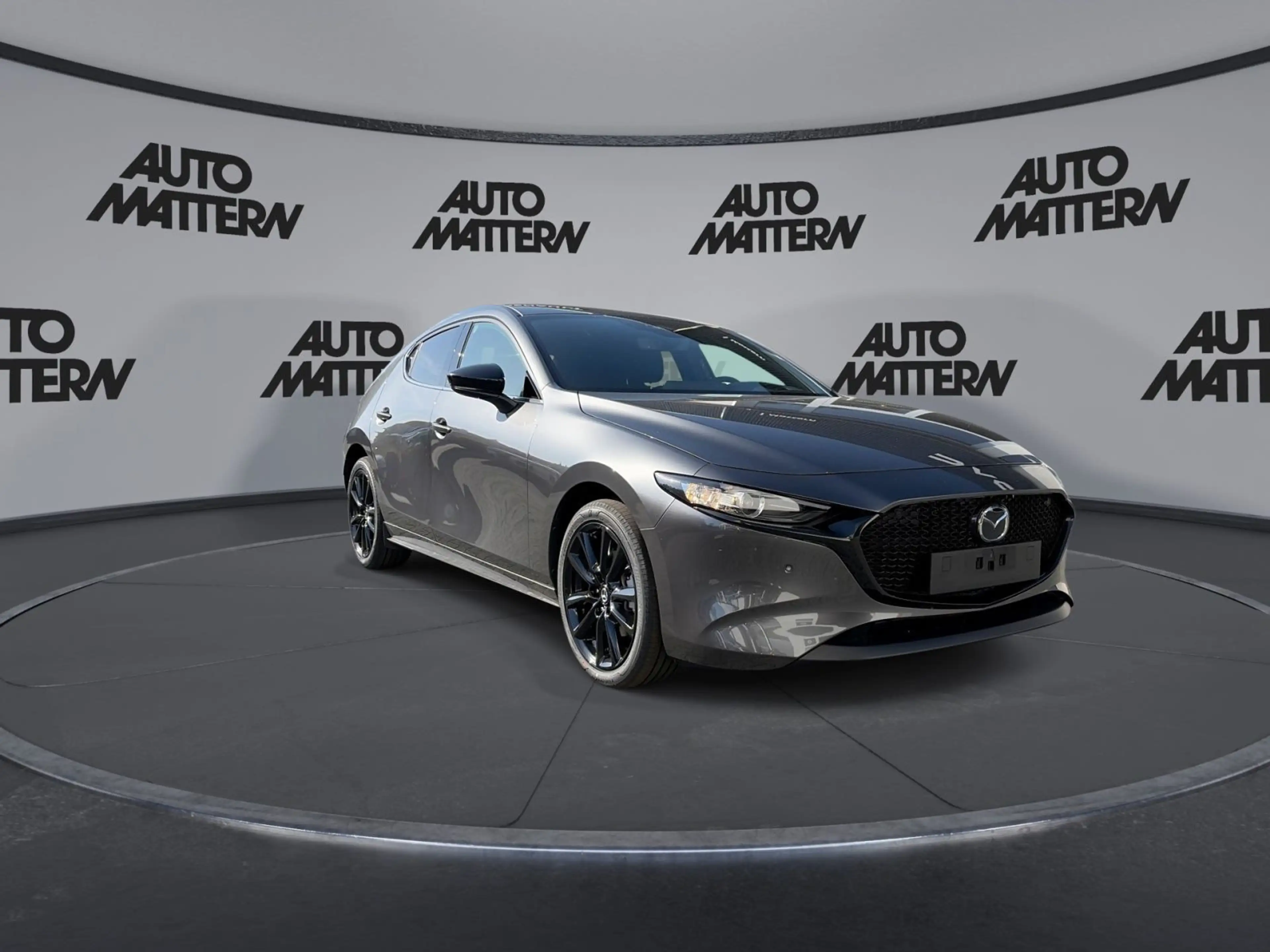 Mazda 3 SKYACTIV-G M-Hybrid — photo 2