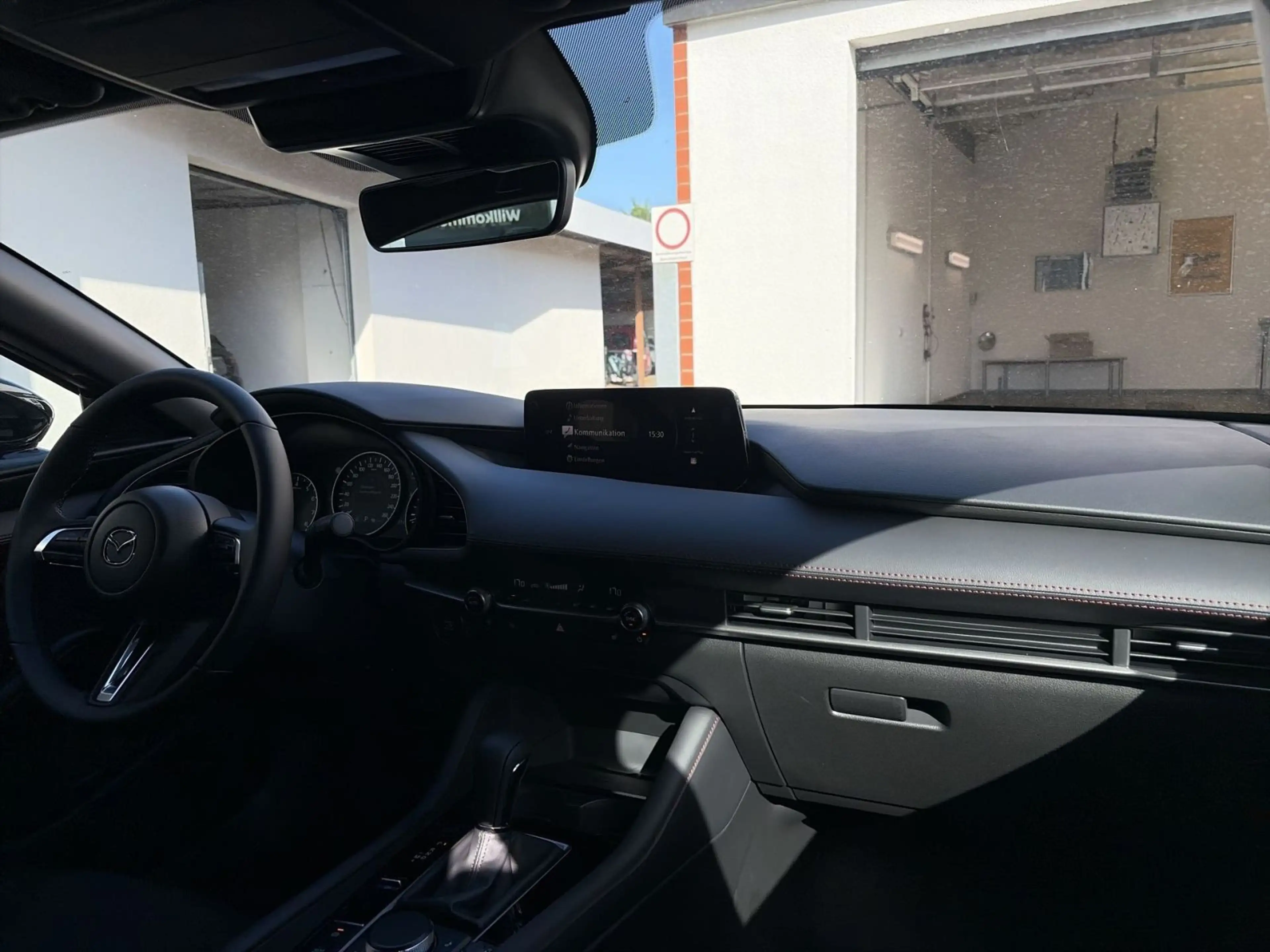 Mazda 3 SKYACTIV-G M-Hybrid — photo 13