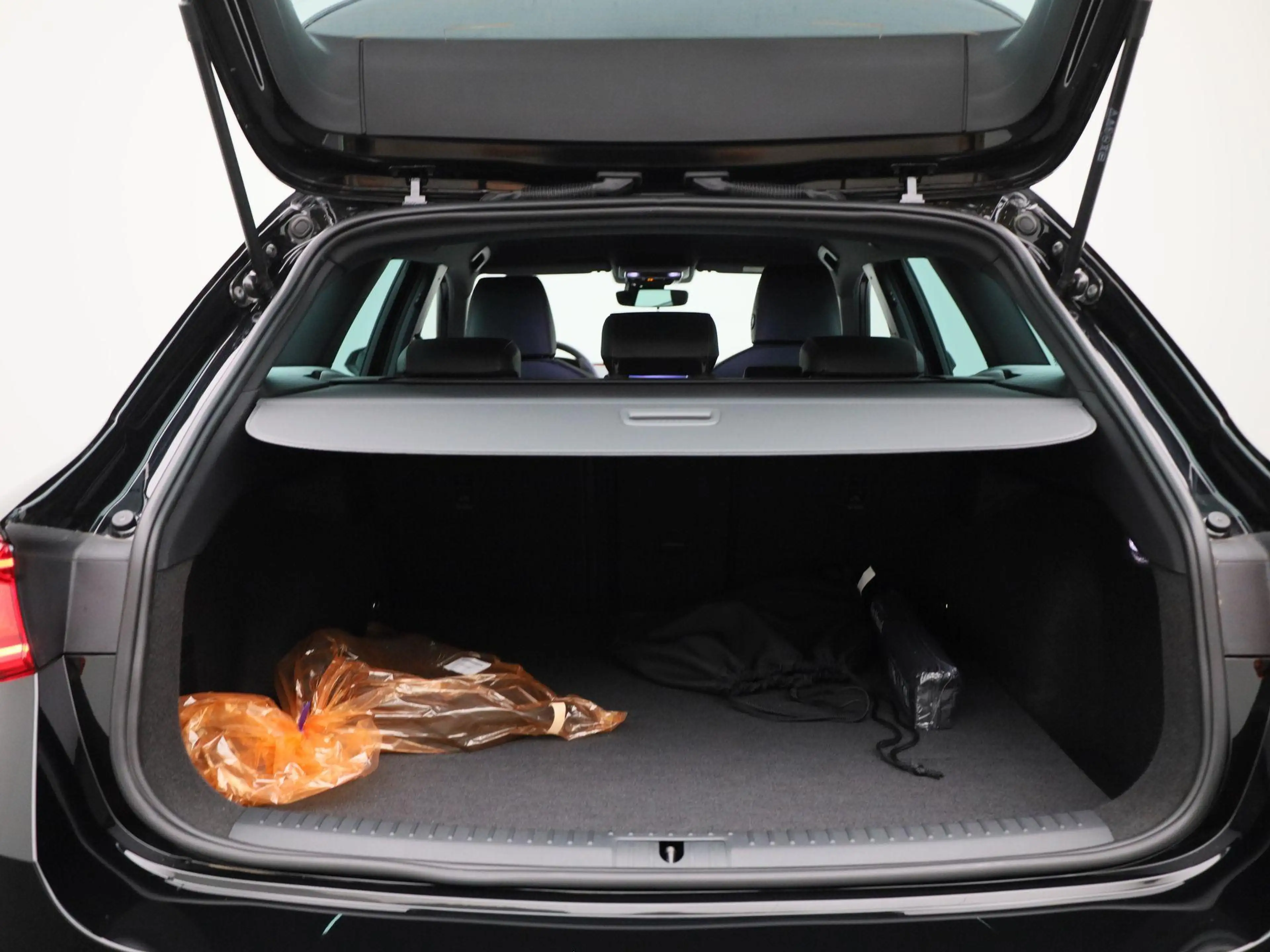 SEAT Leon e-Hybrid Sportstourer 1.5 TSI FR Business 204 PK | Automaat — photo 14