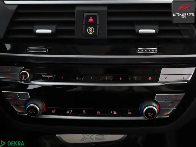 BMW X3 view 18