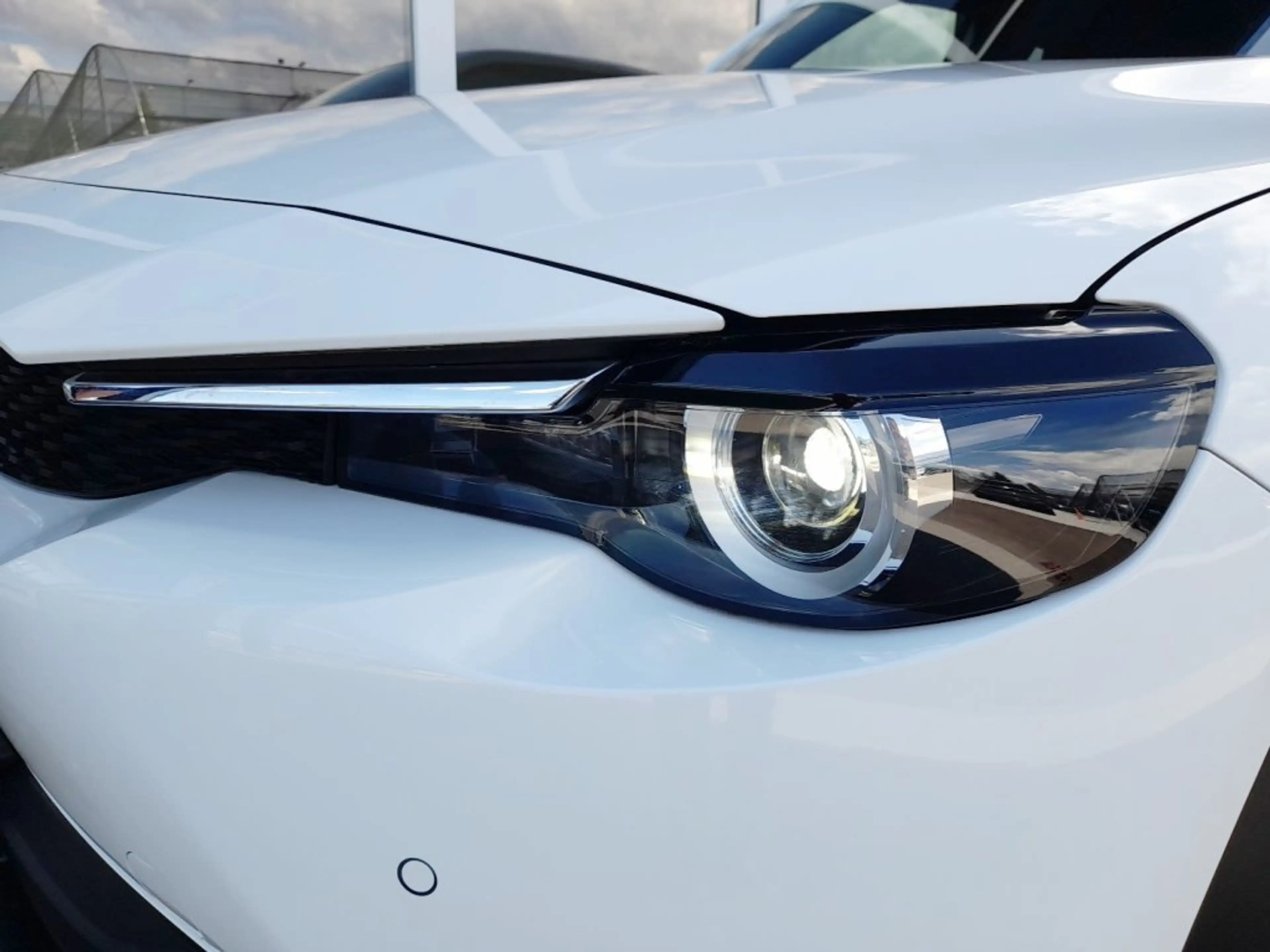 Mazda MX-30 e-SKYACTIV Aut. *VOLL LED / NAVI / 18 ZOLL / PDC v&h / KLIMAAUT.* — photo 15