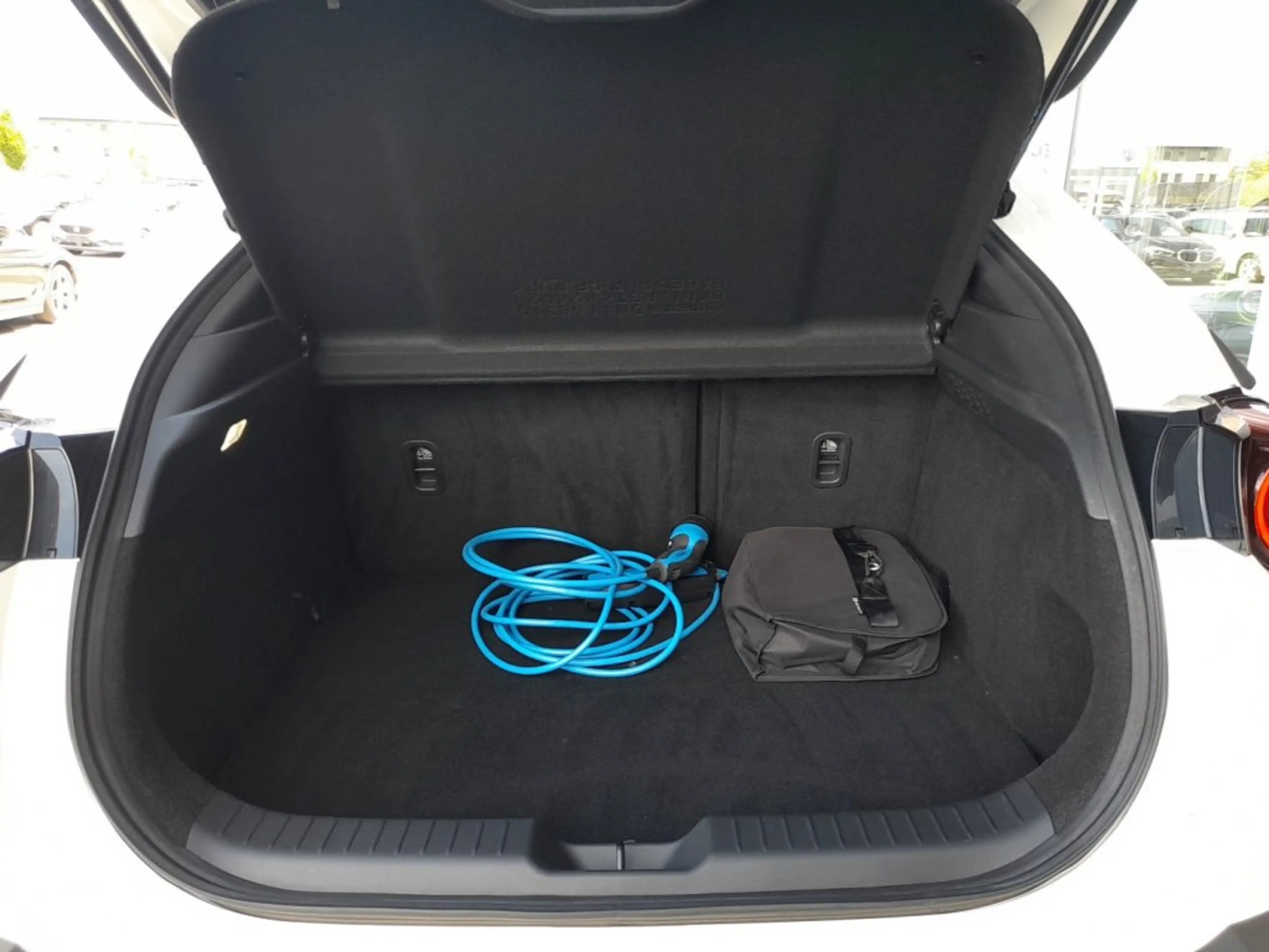 Mazda MX-30 e-SKYACTIV Aut. *VOLL LED / NAVI / 18 ZOLL / PDC v&h / KLIMAAUT.* — photo 14