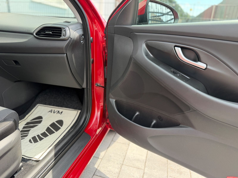 Hyundai i30 Select /KAMERA/NAVI/SHZ/KLIMA/CARPLAY — photo 15