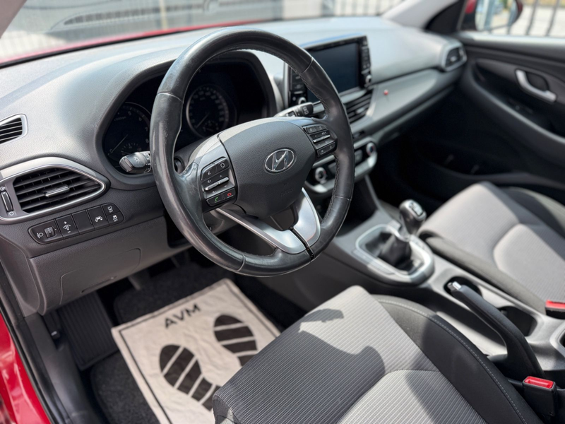Hyundai i30 Select /KAMERA/NAVI/SHZ/KLIMA/CARPLAY — photo 9