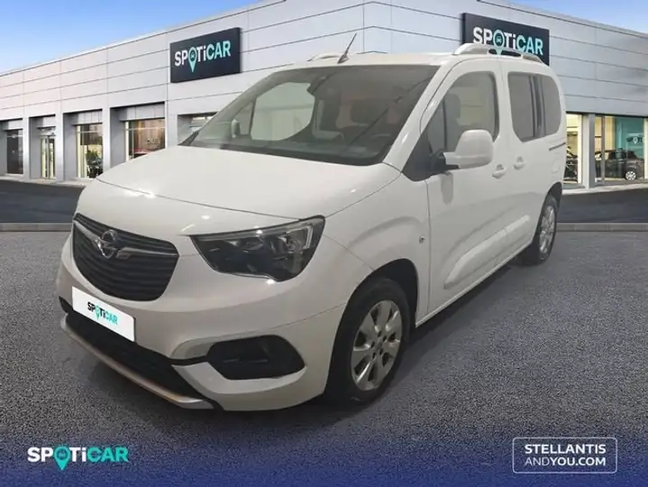 Opel Combo LIFE L INNOVATION 1.5 TD S/S AT8 2020
