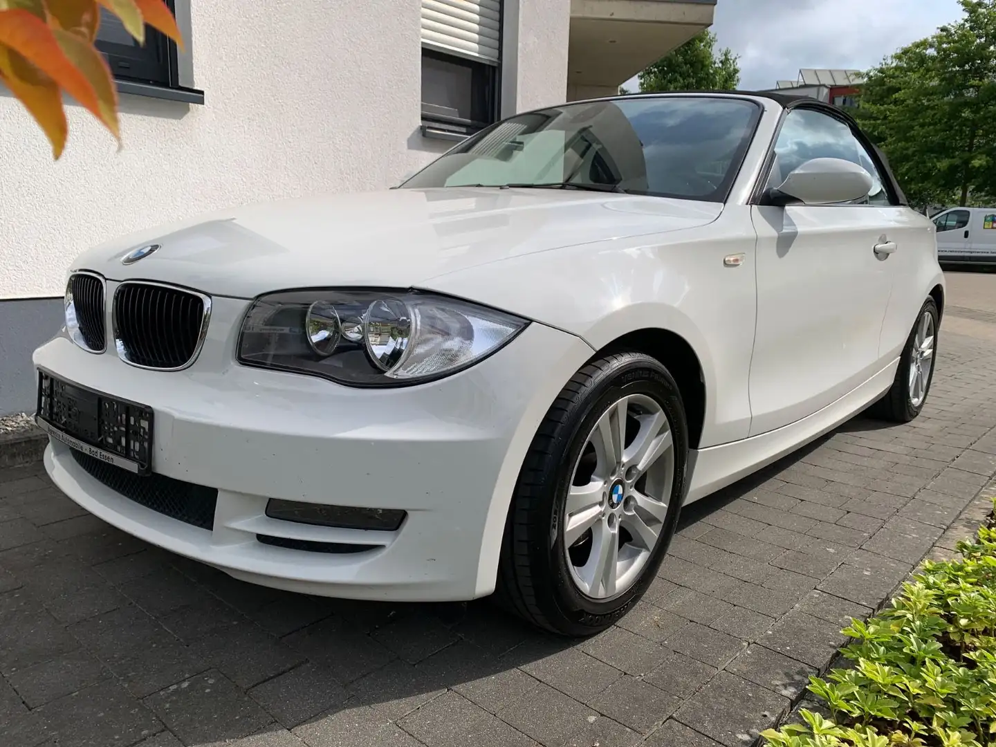 BMW 118 Baureihe 1 Cabrio 118i, Leder, Windschott Fehér - 1