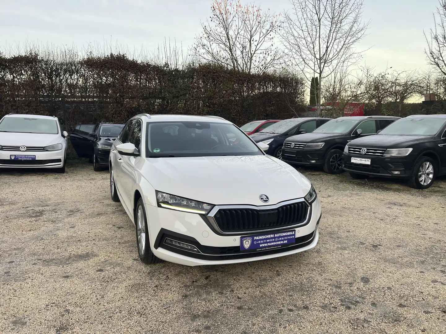 Skoda Octavia Combi Style ACC+HEAD-UP+AHK+MEMORY+TOTWINKEL+SPUR. Blanc - 1
