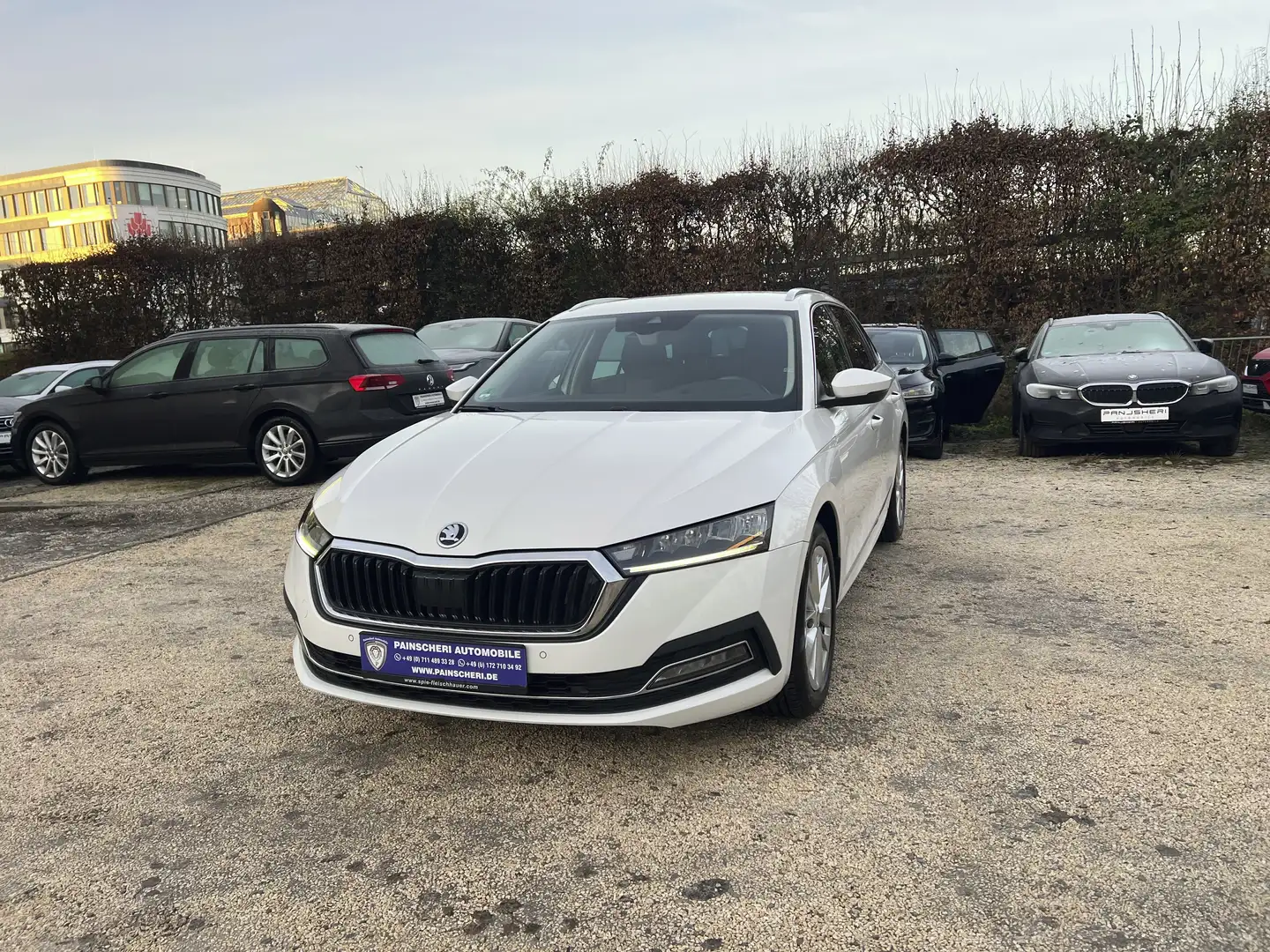Skoda Octavia Combi Style ACC+HEAD-UP+AHK+MEMORY+TOTWINKEL+SPUR. Blanc - 2