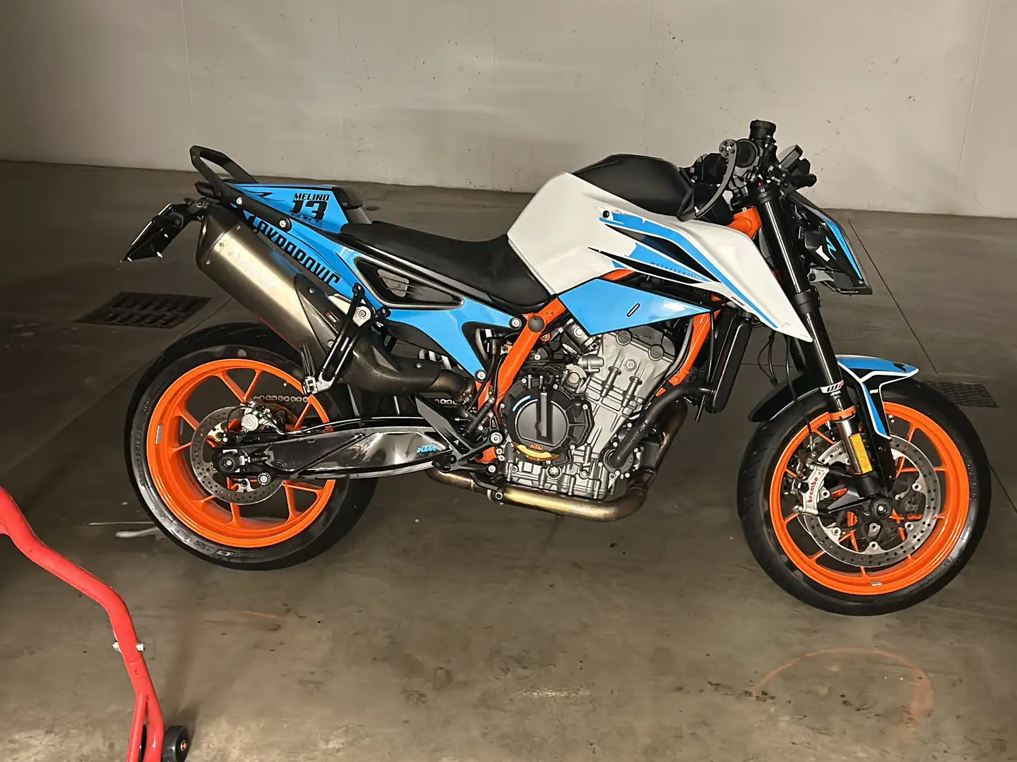 KTM 890 Duke R R Білий - 1