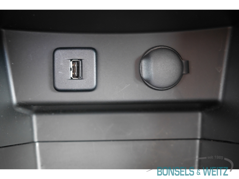 Suzuki Vitara Comort 1.4 Mild-Hybrid + 6AT Navi LED Klimaautom D — photo 17