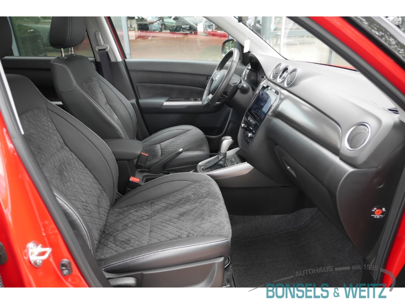 Suzuki Vitara Comort 1.4 Mild-Hybrid + 6AT Navi LED Klimaautom D — photo 5