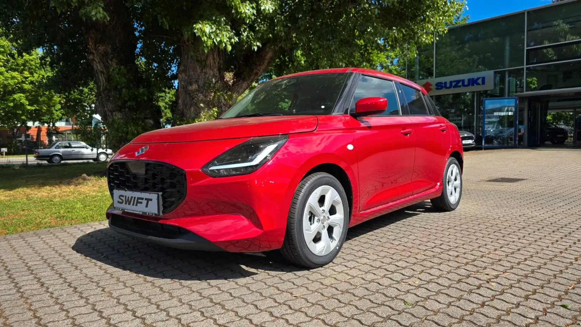 Suzuki Swift 1.2 Comfort Hybrid CVT Rot - 1